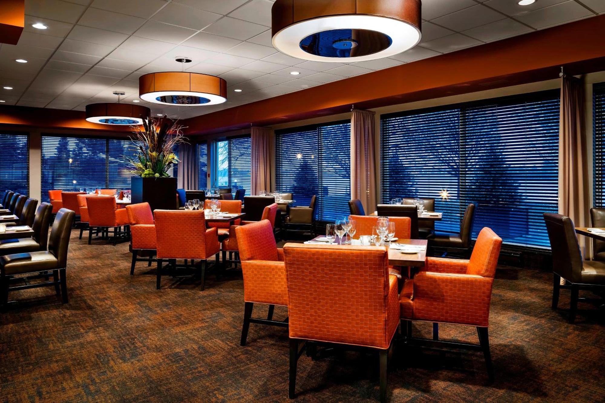 Delta Hotels By Marriott Sault Ste. Marie Waterfront מראה חיצוני תמונה
