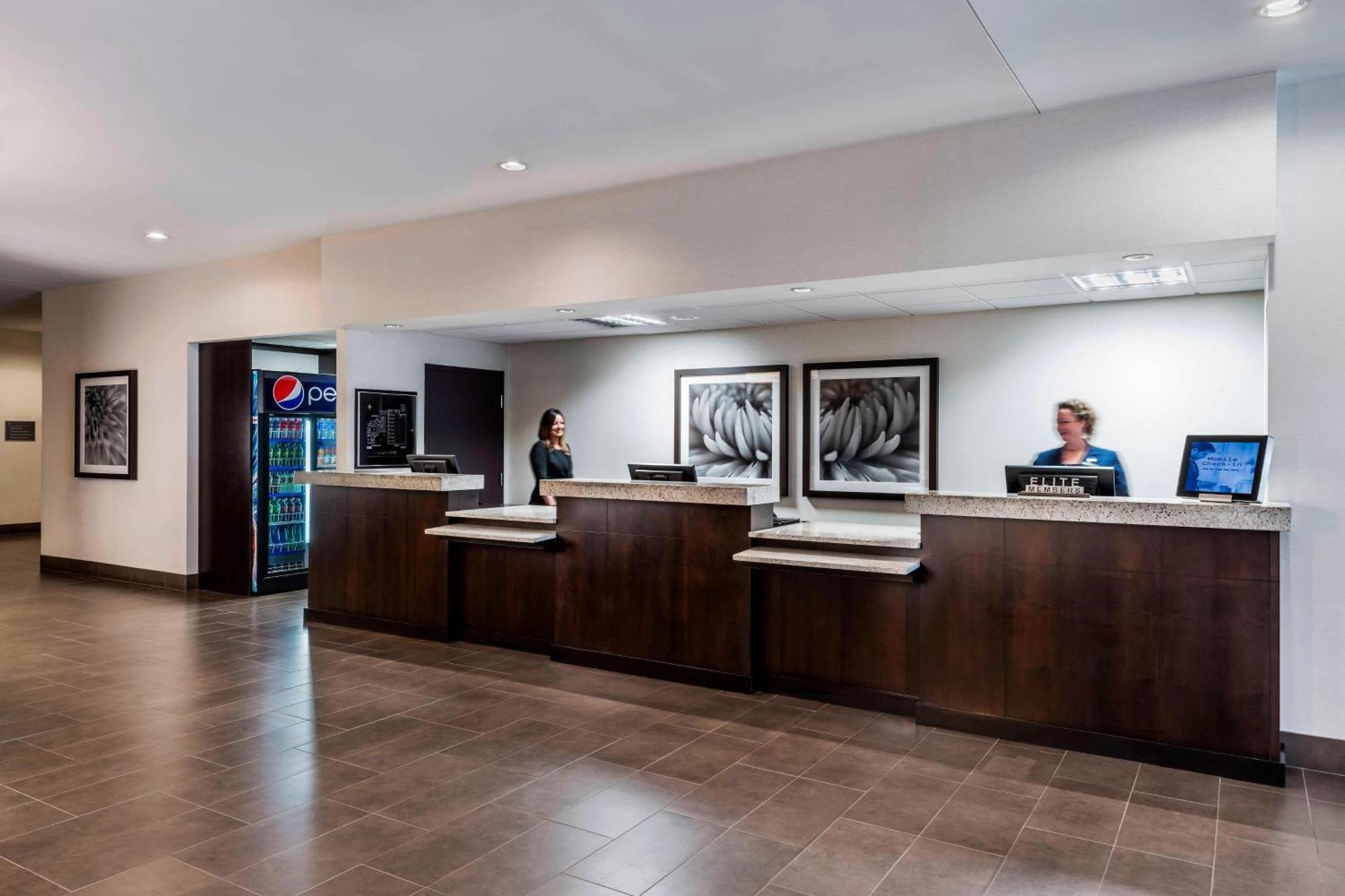 Delta Hotels By Marriott Sault Ste. Marie Waterfront מראה חיצוני תמונה