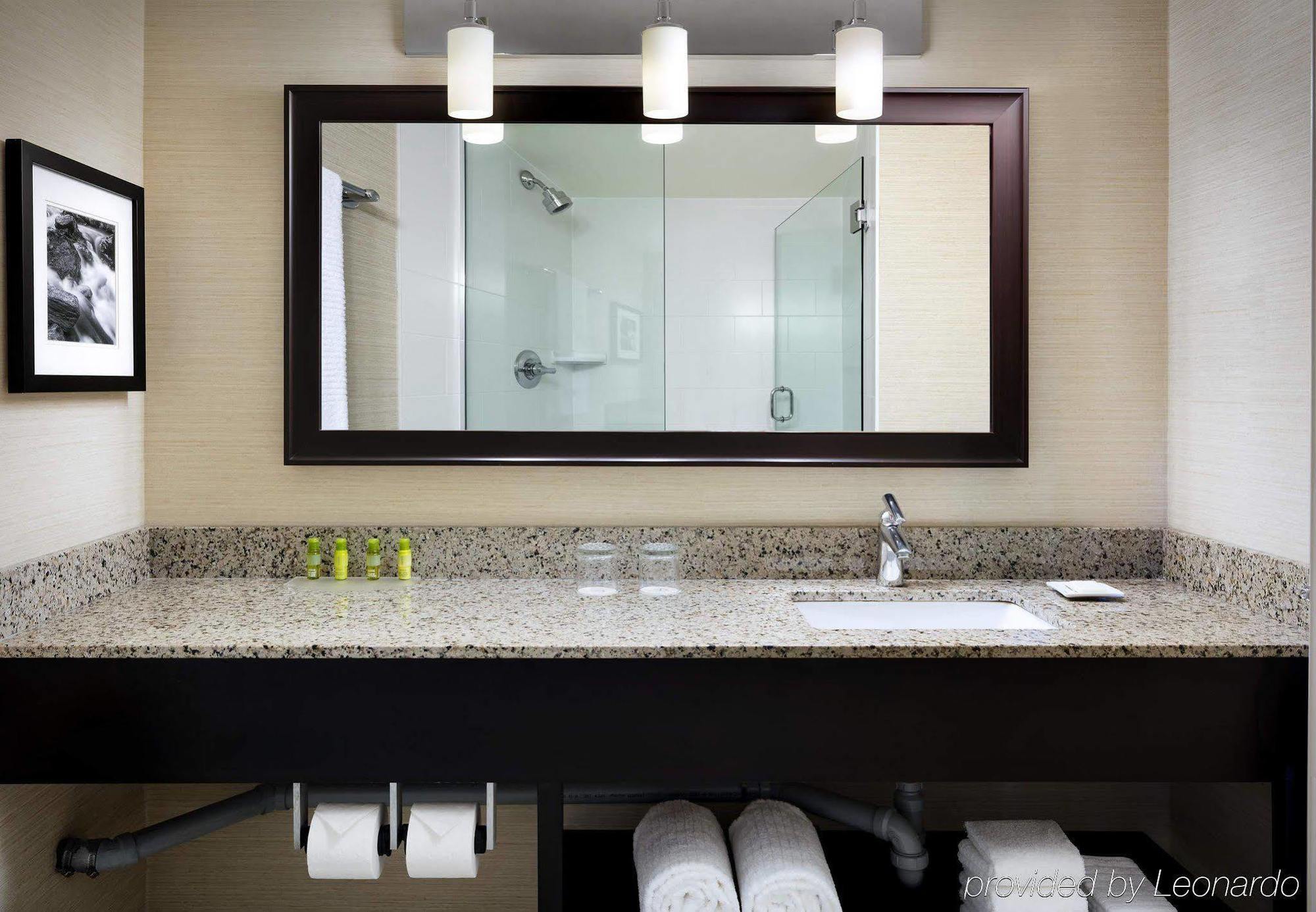 Delta Hotels By Marriott Sault Ste. Marie Waterfront מראה חיצוני תמונה