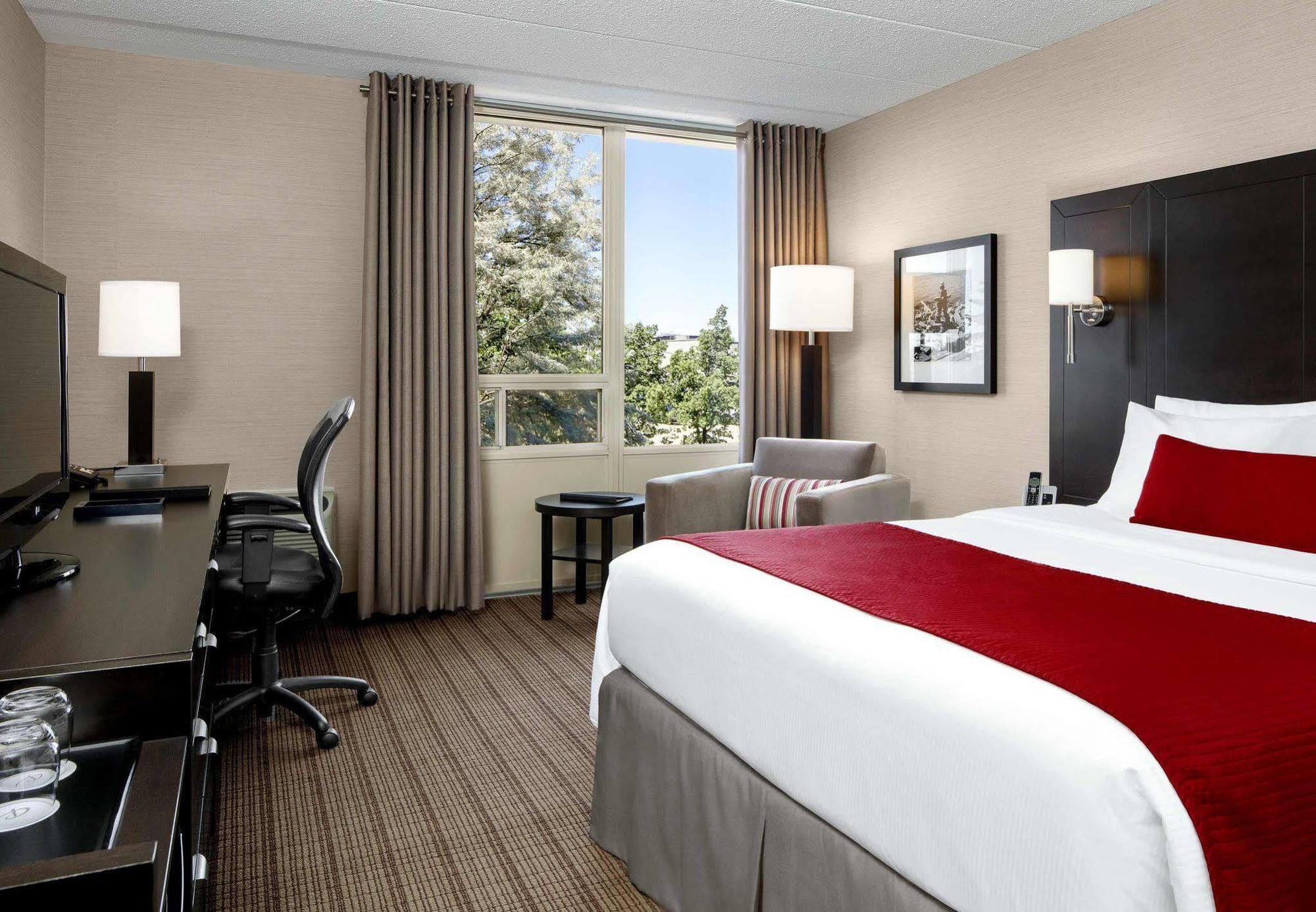 Delta Hotels By Marriott Sault Ste. Marie Waterfront מראה חיצוני תמונה