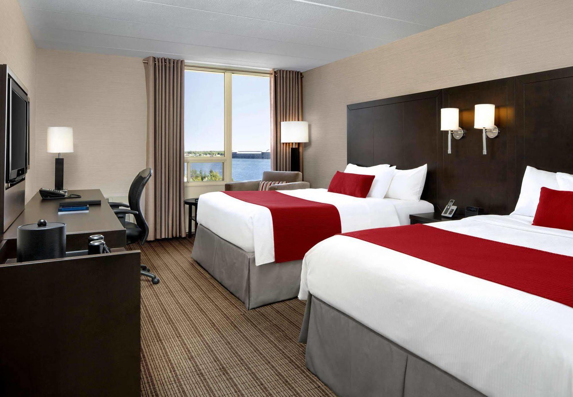 Delta Hotels By Marriott Sault Ste. Marie Waterfront מראה חיצוני תמונה